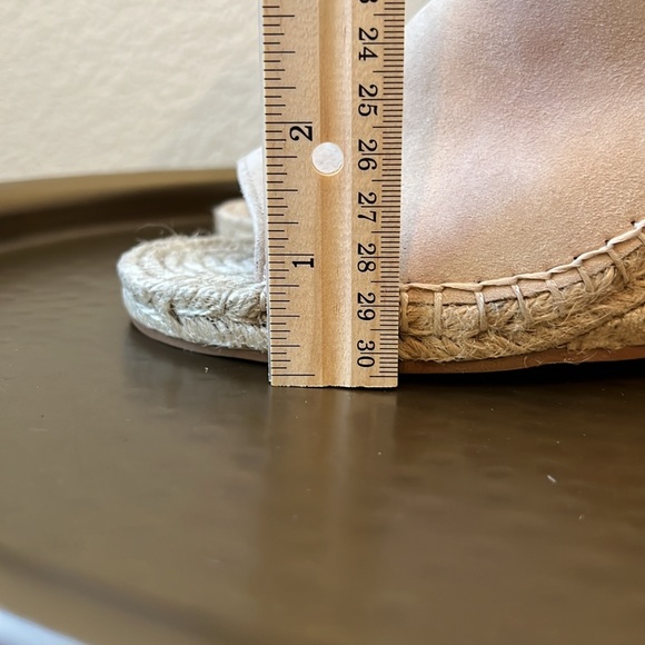 Caslon Sally Blush Suede Espadrille Wedge - Picture 11 of 13